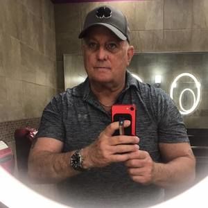 Meet your Posher, Buddy